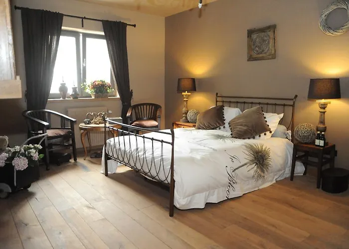 Breusjterhofke Couette-café 3*