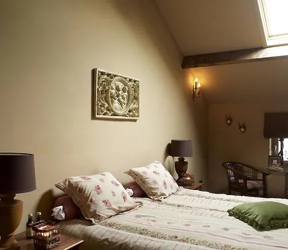 Breusjterhofke 3* אייסדן